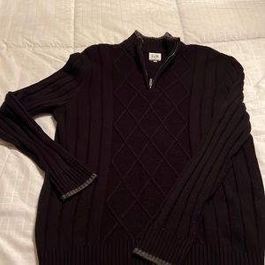 Geoffrey Beene large black 1/4 zip with grey trimmed sleeve ends. Nice pattern